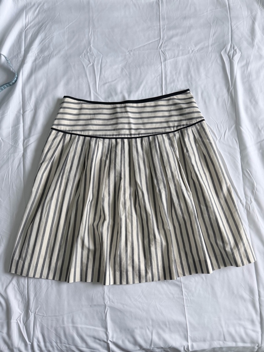 Ann Taylor Cotton skirt. Navy and cream stripe, size 6
